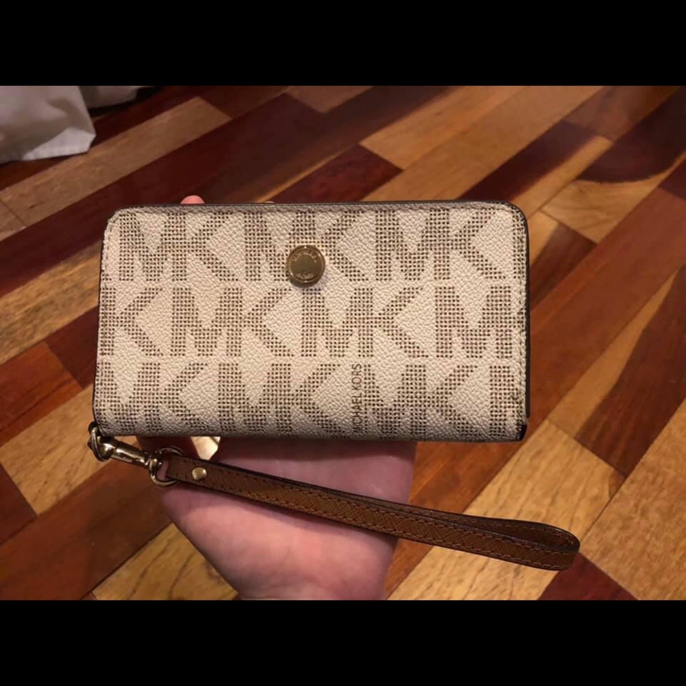 Small MK Purse & Wallet